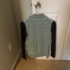Lululemon zipper Jacket size 4